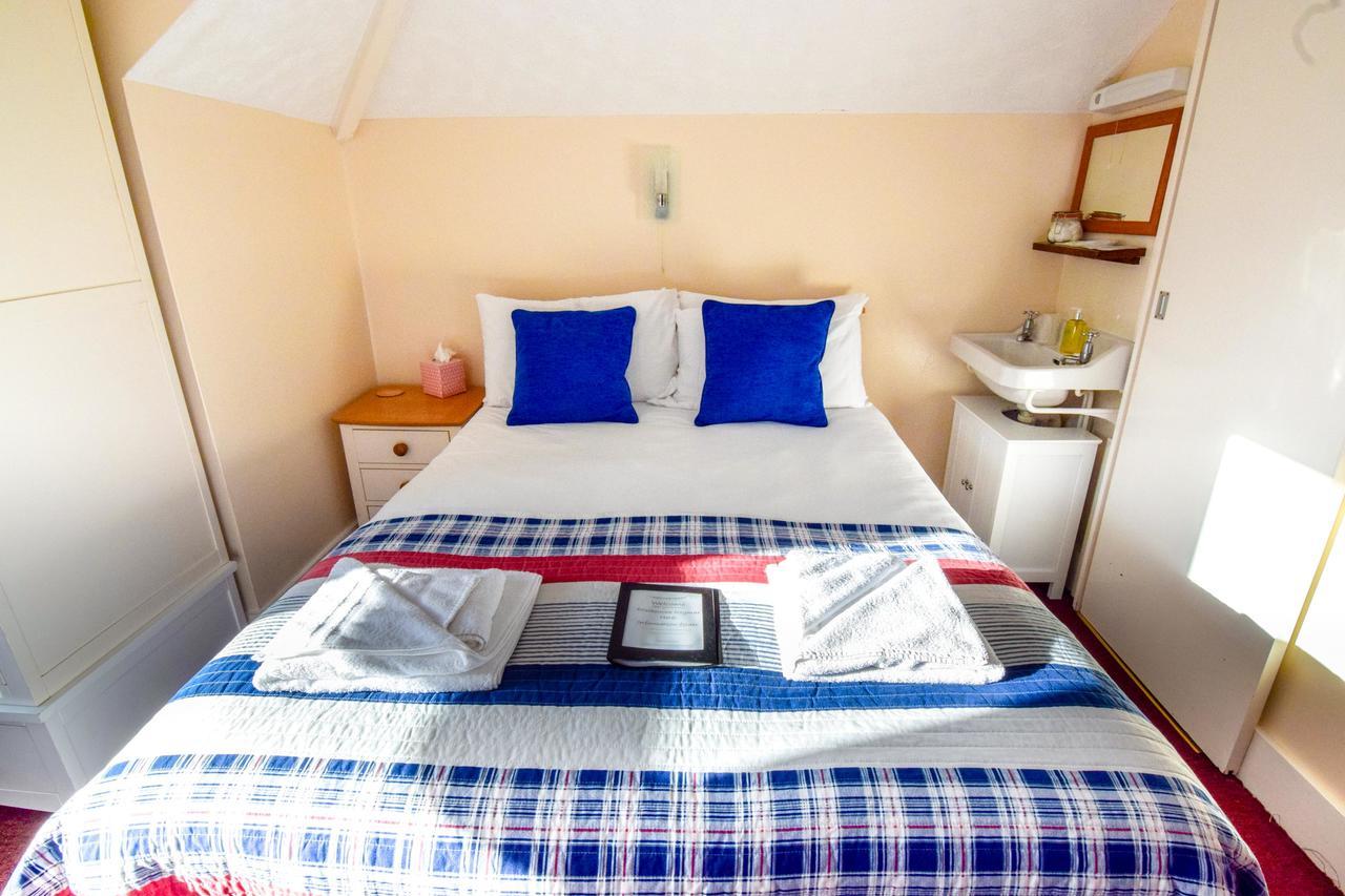 Eastbourne Reymar Bed & Breakfast Exterior foto