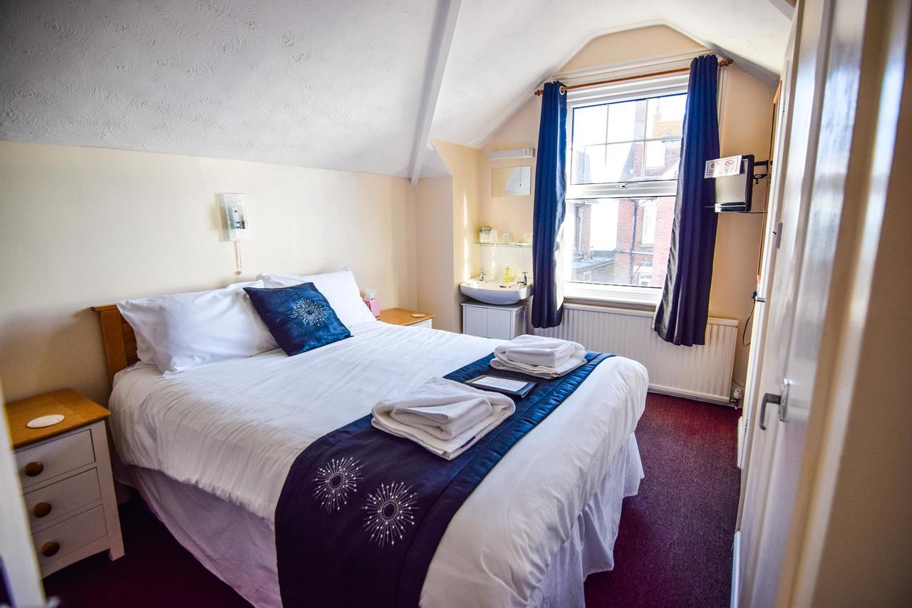 Eastbourne Reymar Bed & Breakfast Exterior foto